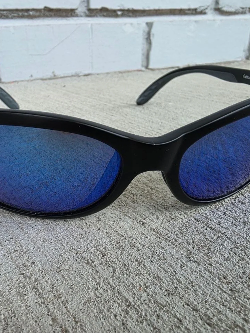 Costa Del Mar Fathom FA11 Blue Mirror Polarized Sunglasses Black w/ Cork Case